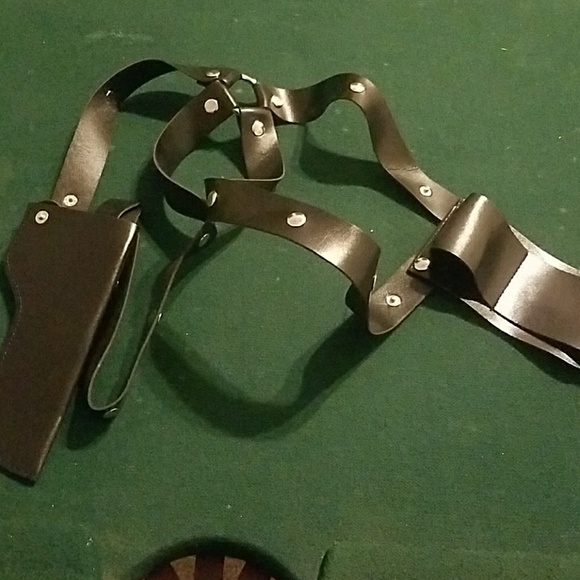 Harley Quinn outfit used it only once - Picture 5 of 8